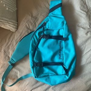 Patagonia 8L Atom Sling Bag